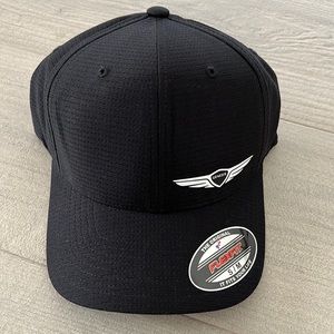 Travis Mathew Genesis hat